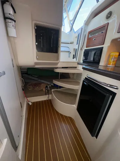 Ramble On Yacht Photos Pics 