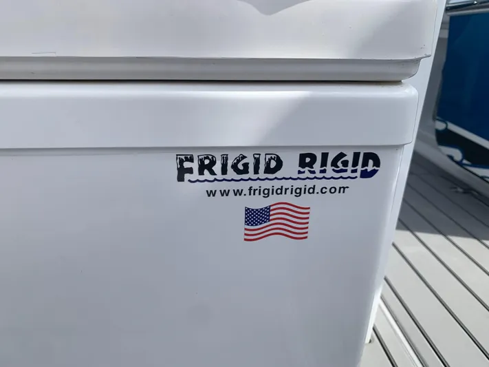  Yacht Photos Pics 2022 Nor-tech 390 Sport - Image 30