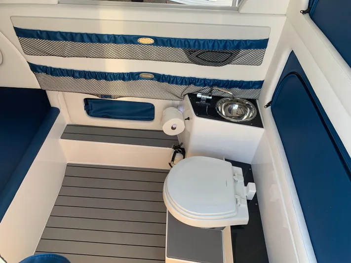  Yacht Photos Pics 2022 Nor-tech 390 Sport - Image 60