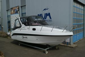 2023 Saver 690 CABIN