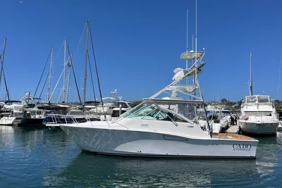 Cabo 35 Express