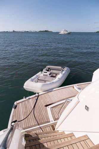 2020 Sunseeker 76 