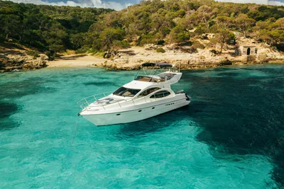 2003 Azimut 42