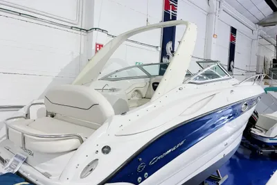2004 Crownline 270 CR