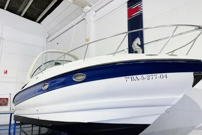 2004 Crownline 270 CR