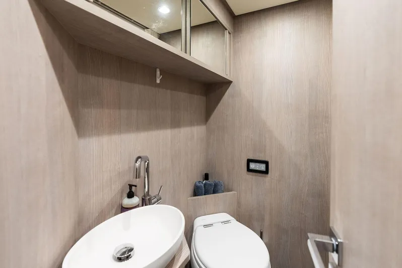 Ocean's Se7en Yacht Photos Pics 