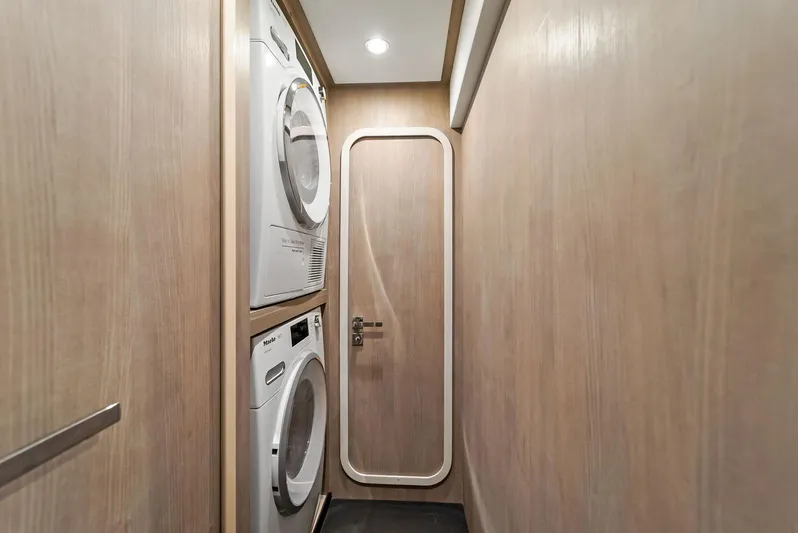 Ocean's Se7en Yacht Photos Pics 