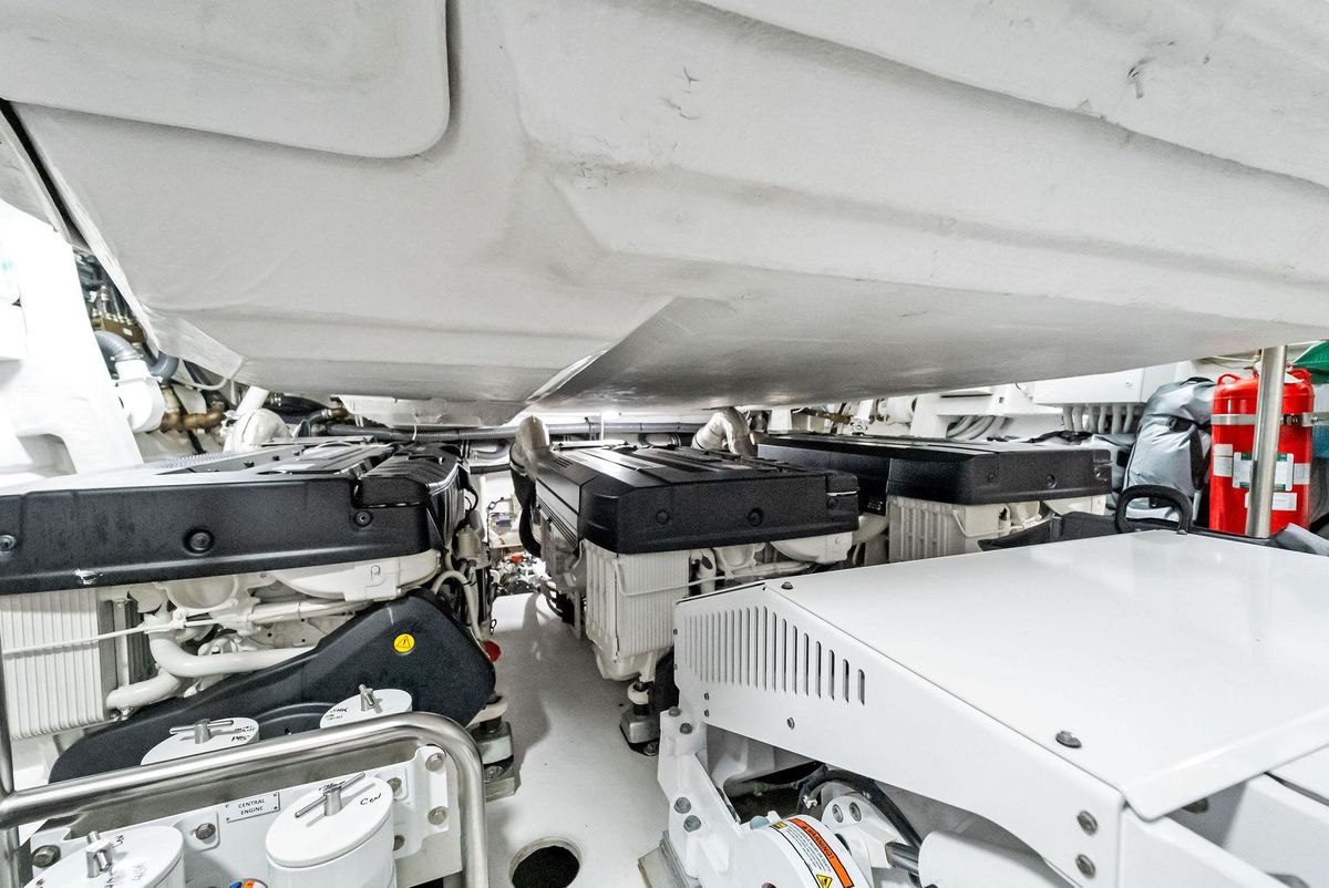 2022 Azimut 80 