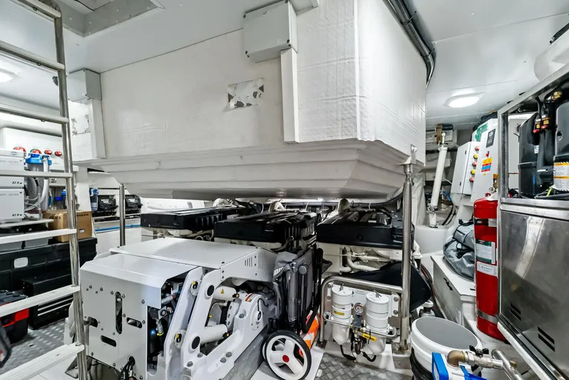 Ocean's Se7en Yacht Photos Pics 