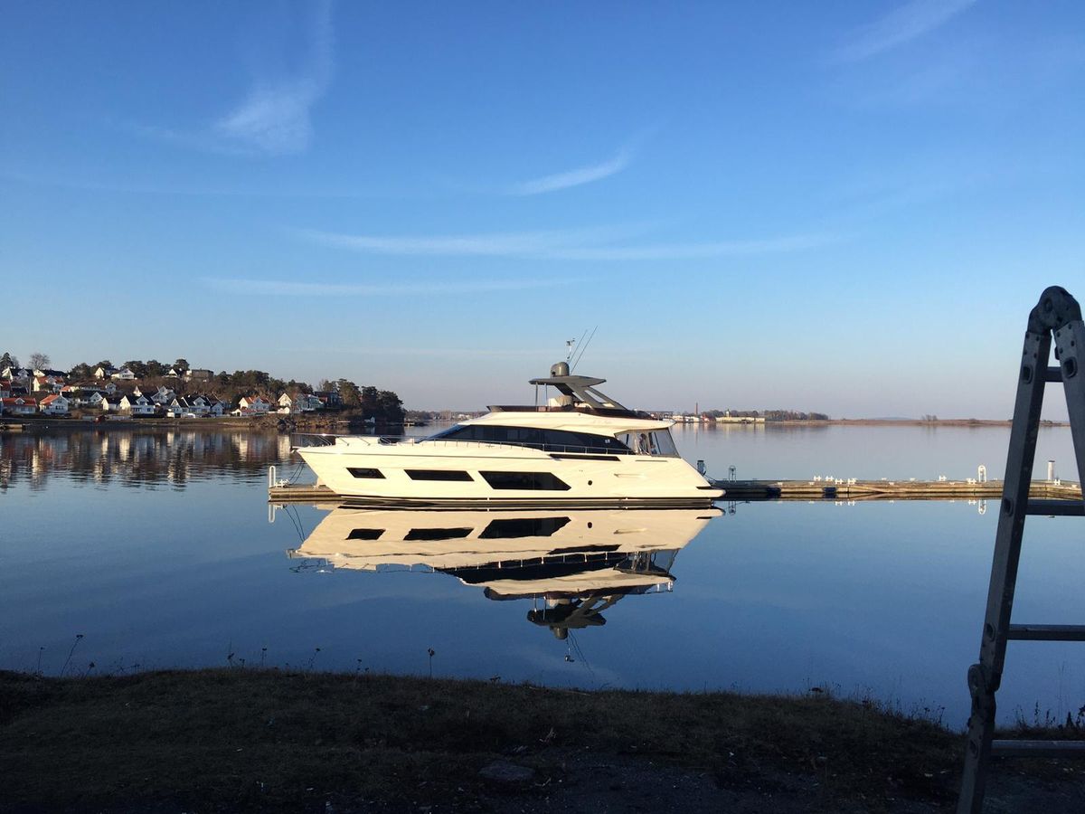 2018 Ferretti Yachts 66 