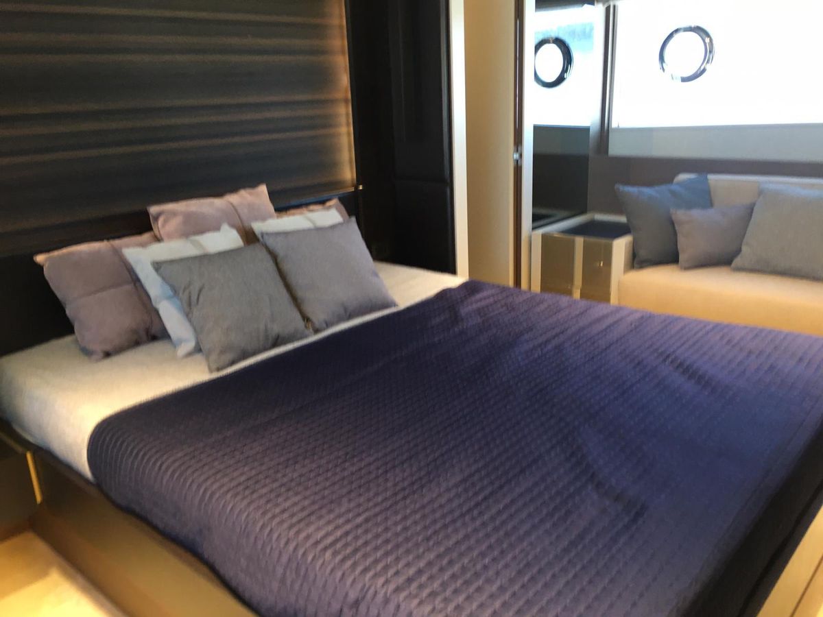 2018 Ferretti Yachts 66 