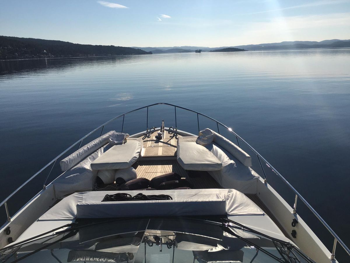 2018 Ferretti Yachts 66 