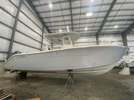 2022 Cobia 280 CC