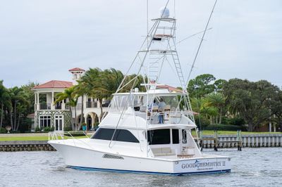 Yacht