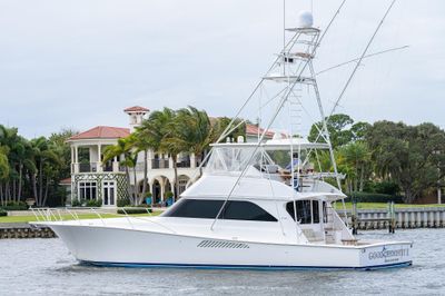 Yacht