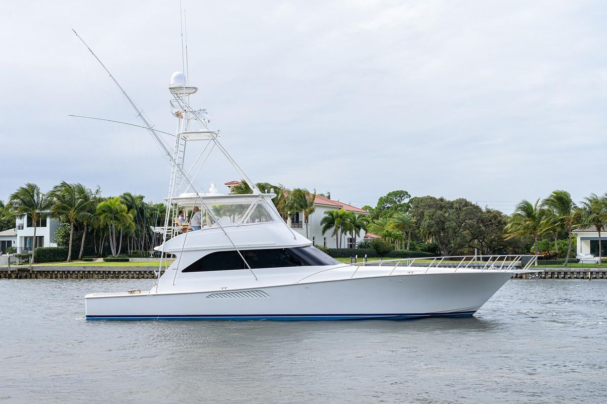 2005 Viking 61 