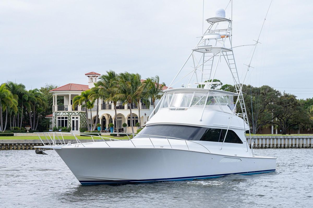 2005 Viking 61 