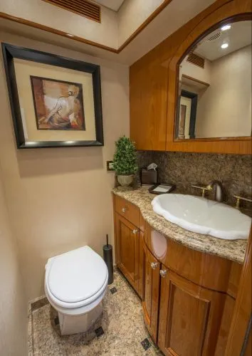 Footloose Yacht Photos Pics 2008 Cheoy Lee 95 Bravo Series - Image 19