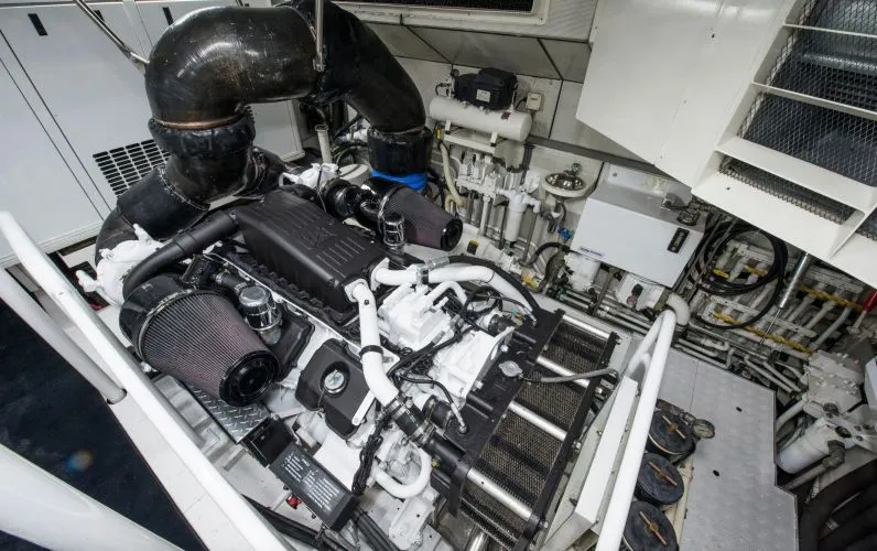 Footloose Yacht Photos Pics 2008 Cheoy Lee 95 Bravo Series - Image 59