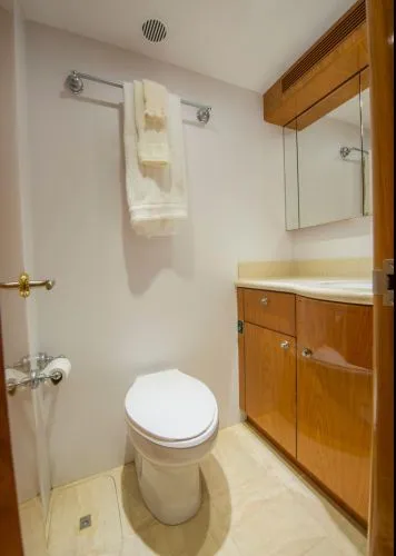 Footloose Yacht Photos Pics 2008 Cheoy Lee 95 Bravo Series - Image 54