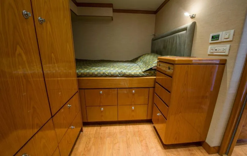 Footloose Yacht Photos Pics 2008 Cheoy Lee 95 Bravo Series - Image 53