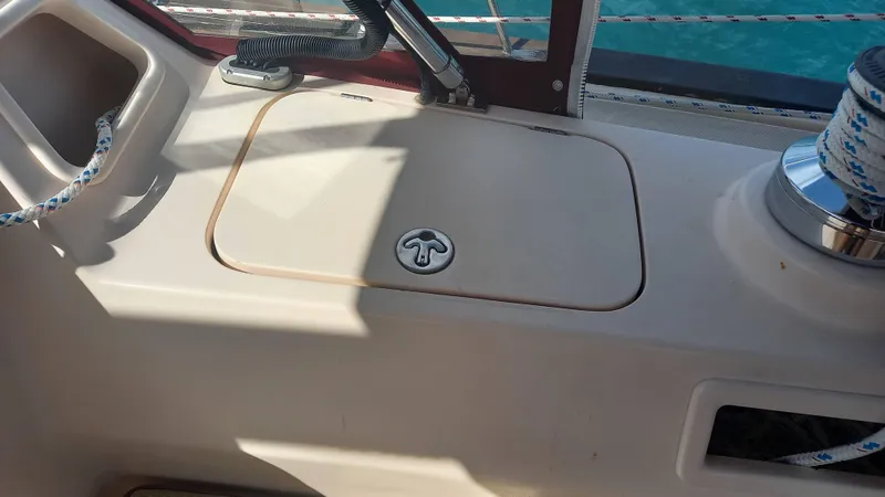 Sunny Girl Yacht Photos Pics 