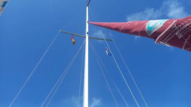 Sunny Girl Yacht Photos Pics 