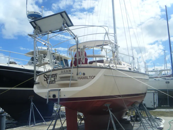 Sunny Girl Yacht Photos Pics 