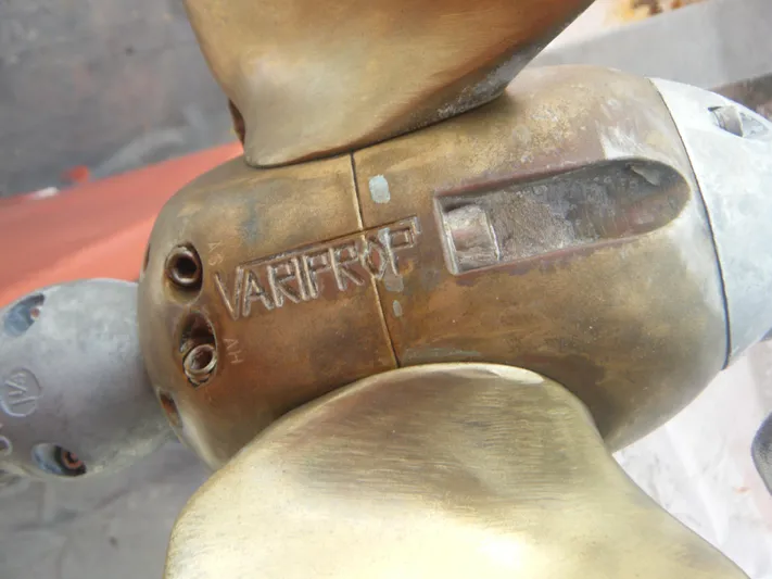 Sunny Girl Yacht Photos Pics 