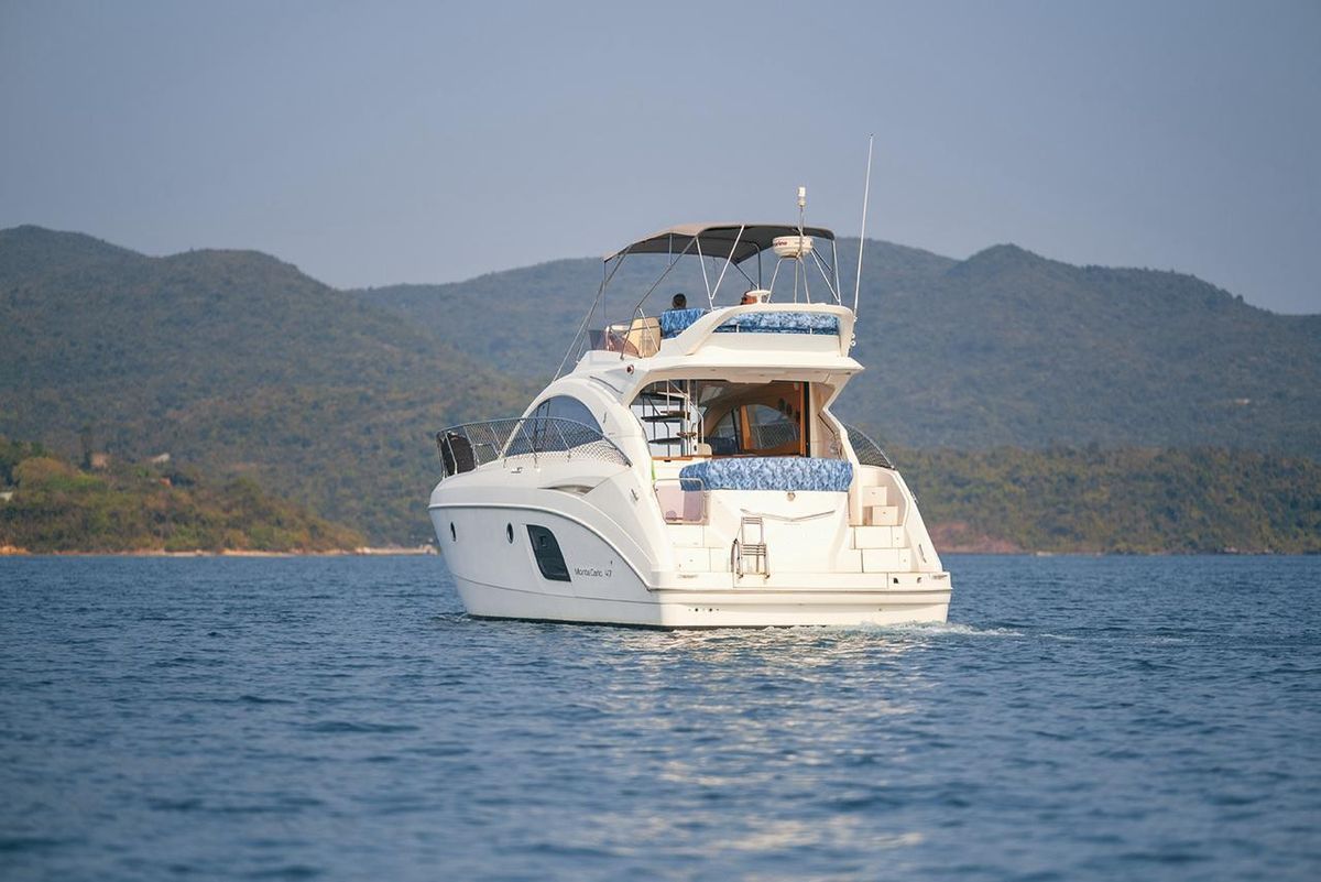 2011 Beneteau 48 