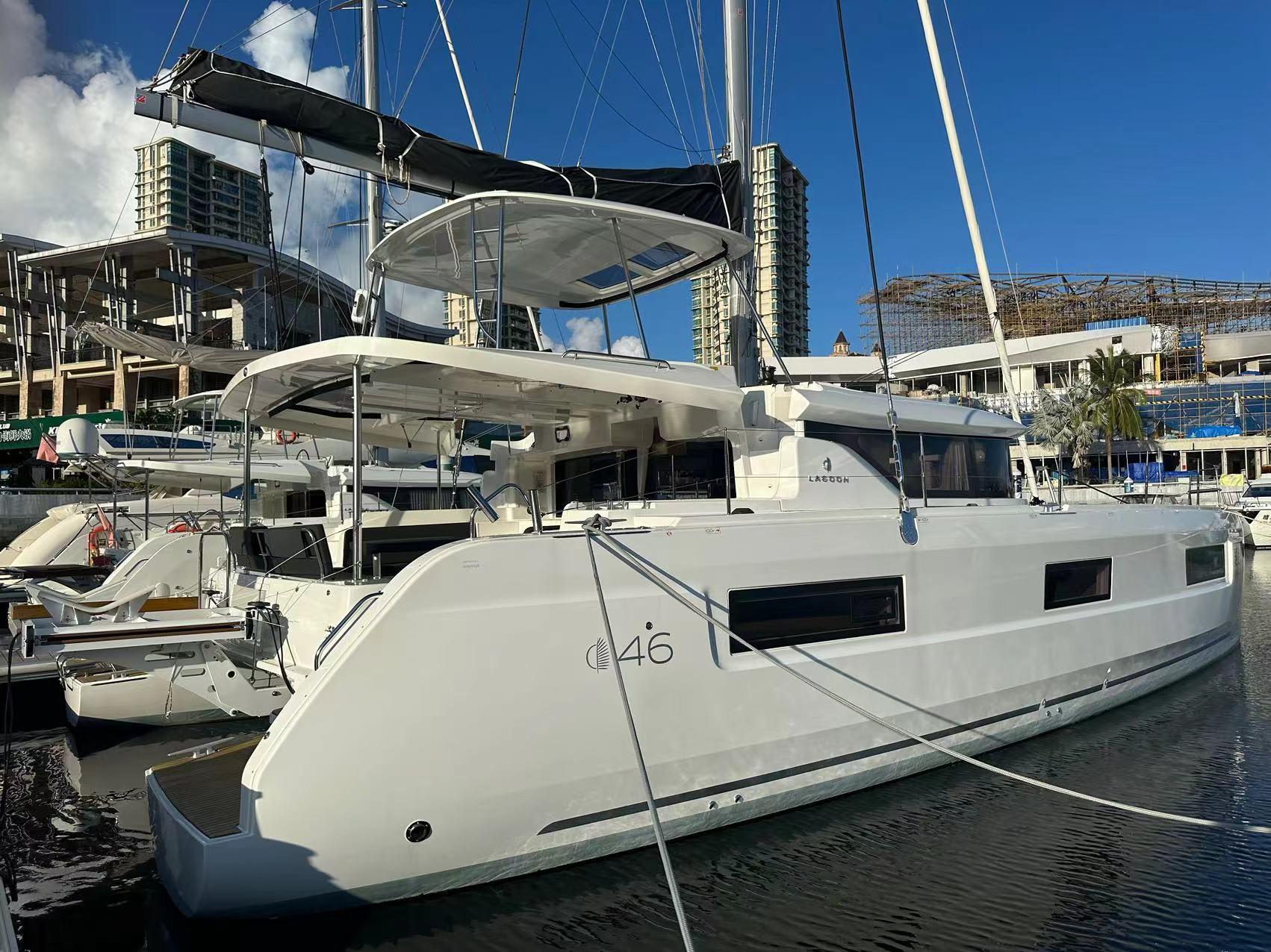 Used Lagoon 46 - iNautia