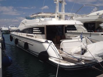 Fairline 62