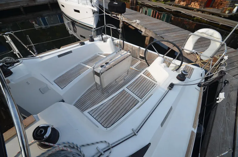 Mahaya Yacht Photos Pics 