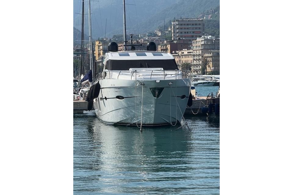 2014 Princess 73 