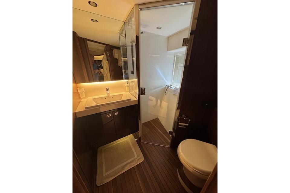 2014 Princess 73 