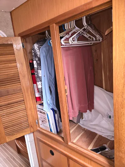 Storyteller Yacht Photos Pics Port Berth Hanging Locker