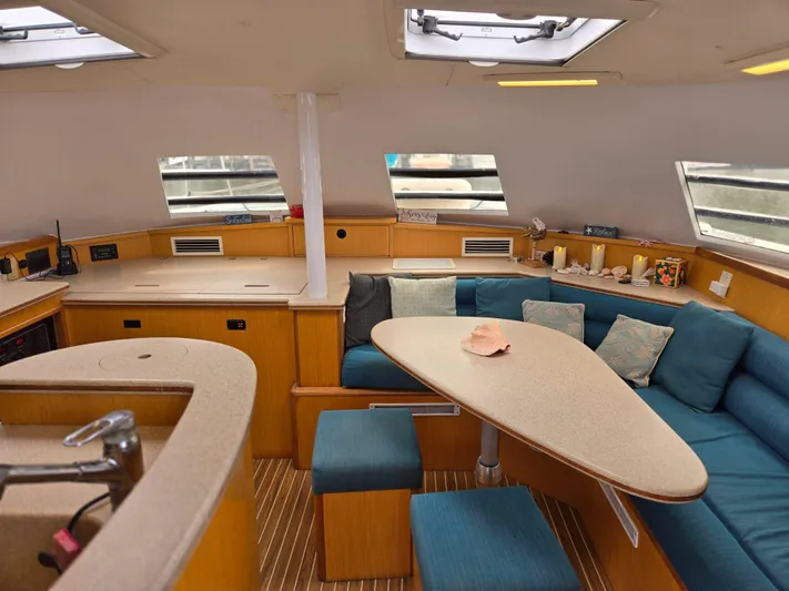 Storyteller Yacht Photos Pics Salon