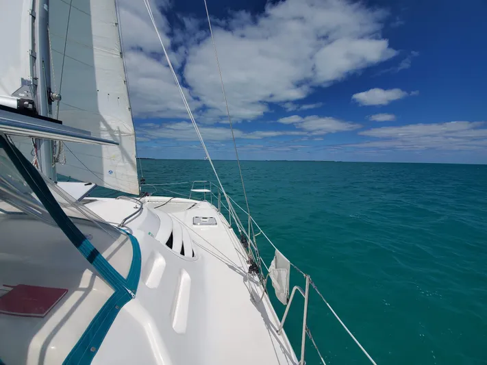 Storyteller Yacht Photos Pics Beautiful day for a sail