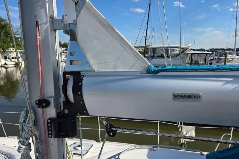Storyteller Yacht Photos Pics New Furling Boom