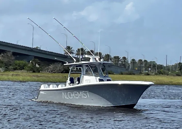 Alchemist Yacht Photos Pics Front Runner 36 Alchemist- Profile