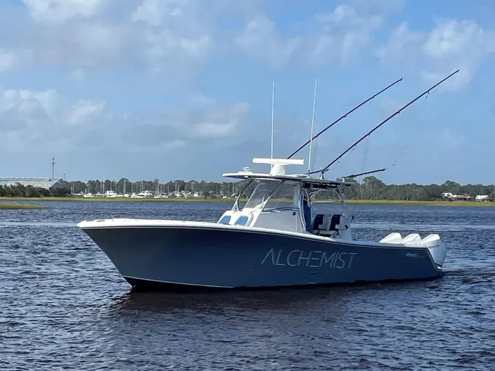 Alchemist Yacht Photos Pics Front Runner 36 Alchemist- Profile