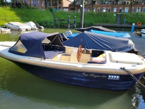 2015 Oud Huijzer 560