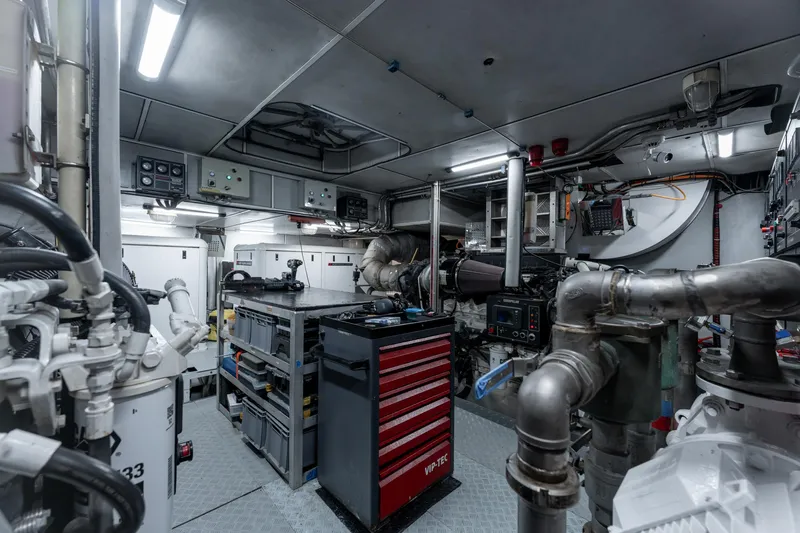 Preference 19 Yacht Photos Pics 