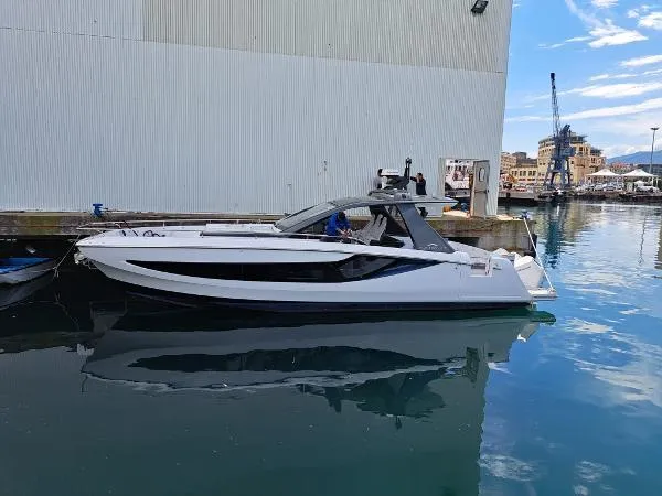 No Name Yacht Photos Pics 