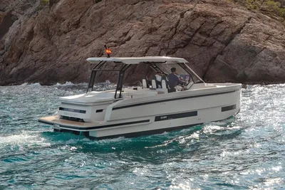 De Antonio Yachts DE ANTONIO 32