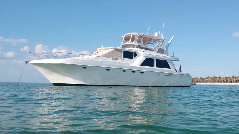 Boom Yacht Photos Pics 