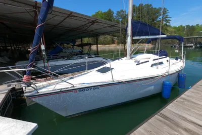 Hunter 285