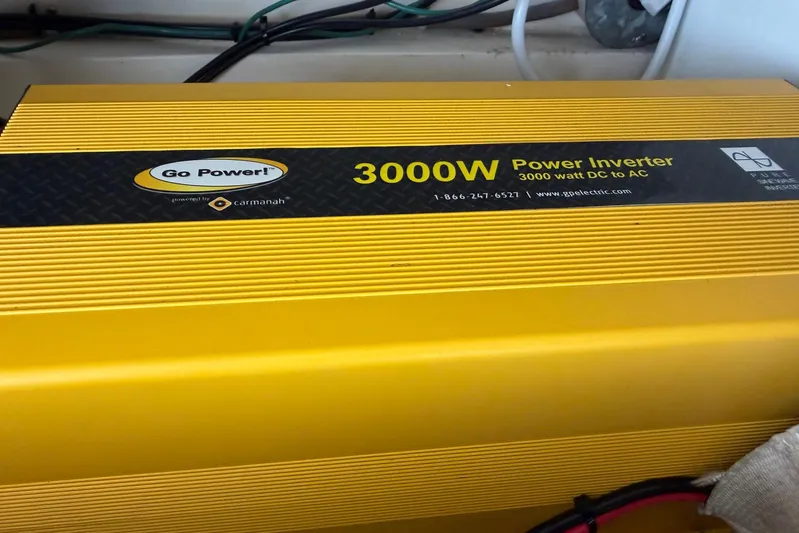 Frayed Knot Yacht Photos Pics Yellow 3000W Go Power! inverter on 1987 Viking 44 Motor Yacht.