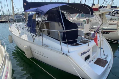 2008 Beneteau Oceanis Clipper 323