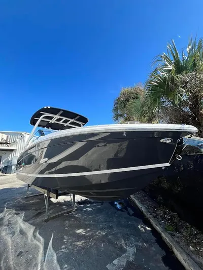  Yacht Photos Pics 2025 Cobalt R8 Ob - Image 1